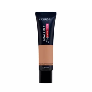 Base de maquillage à couverture totale avec un fini mat et une formule légère